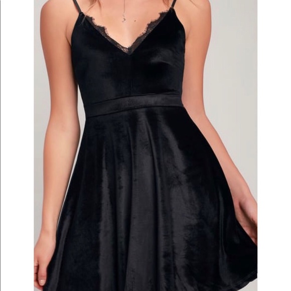 Homecoming/semi formal dress - Picture 3 of 3